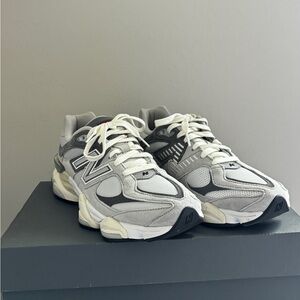 New Balance 9060 - Grey